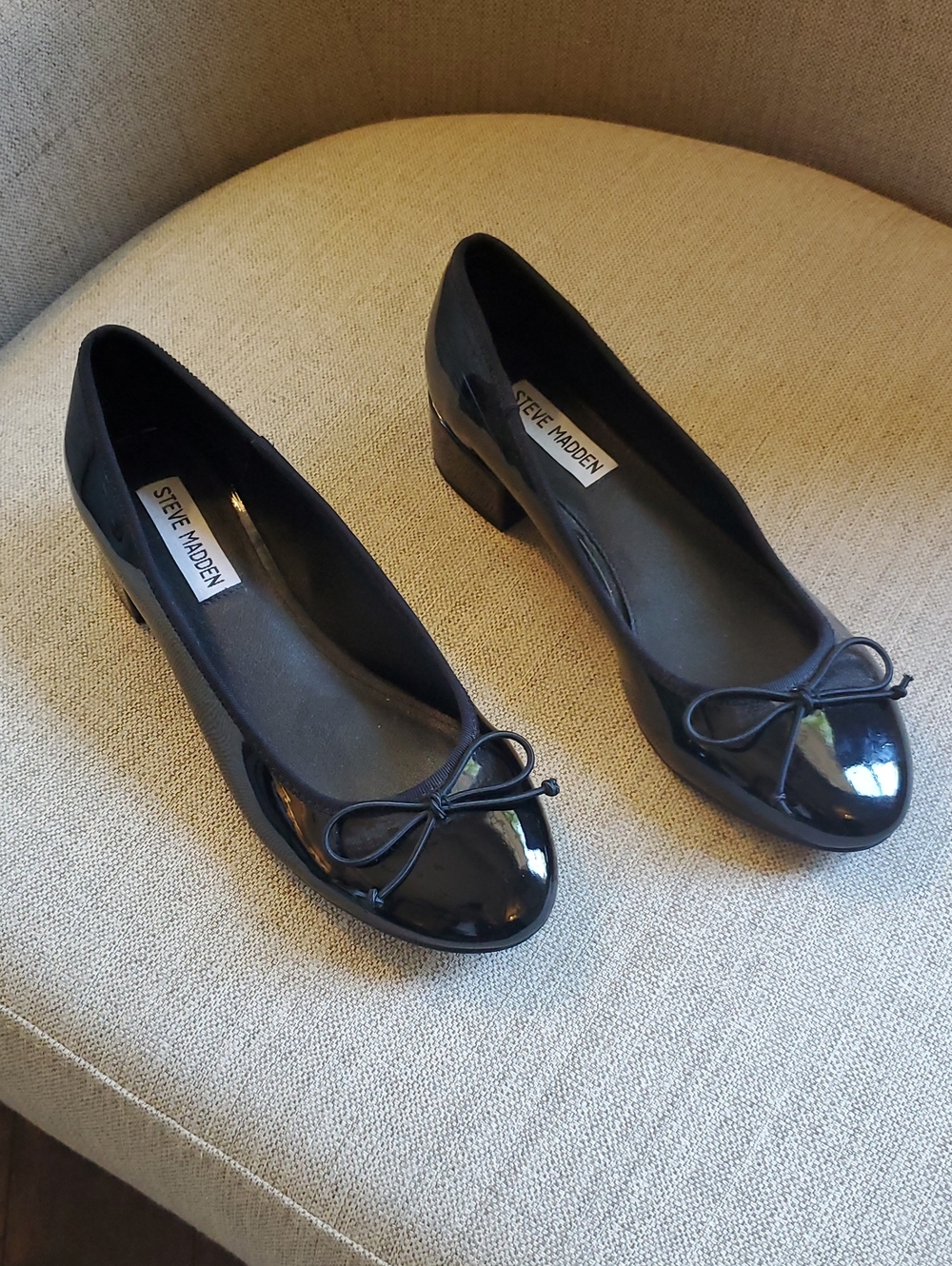 Steve Madden Black Patent Shoe